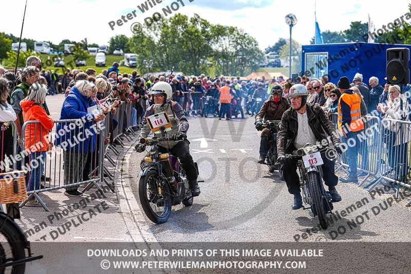 Vintage motorcycle club;eventdigitalimages;no limits trackdays;peter wileman photography;vintage motocycles;vmcc banbury run photographs
